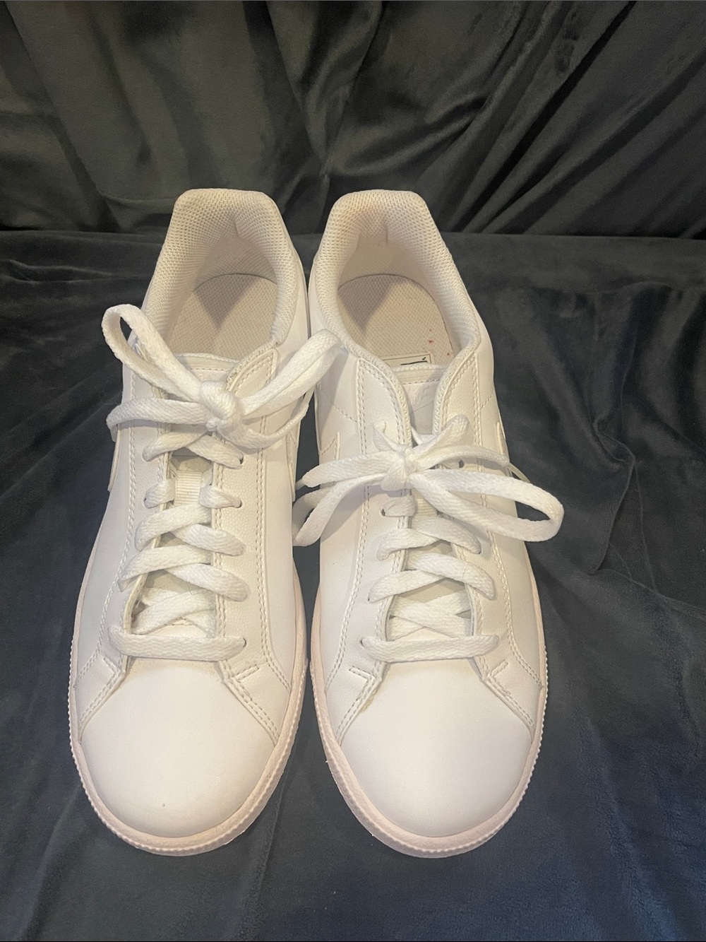 White Nike Court Shoes, size 9.5, NWOT